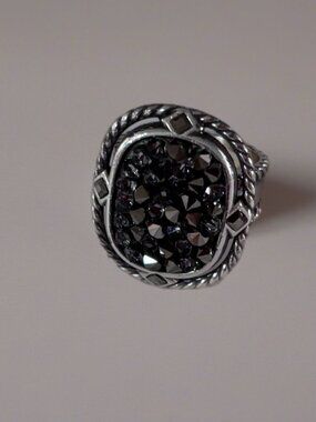 Brighton Crystal Rocks Ring Size 7 With Beautiful Crystals